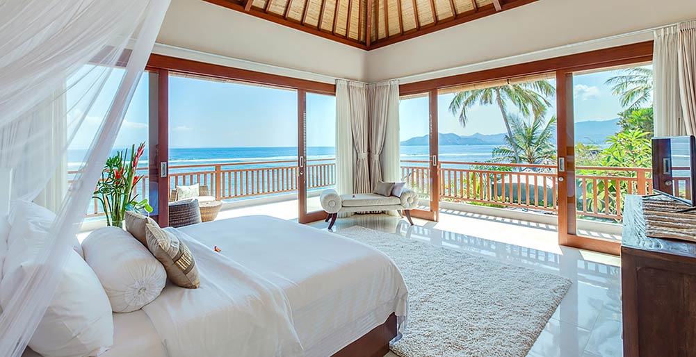 Villa Tirta Nila - Views from oceanfront master bedroom
